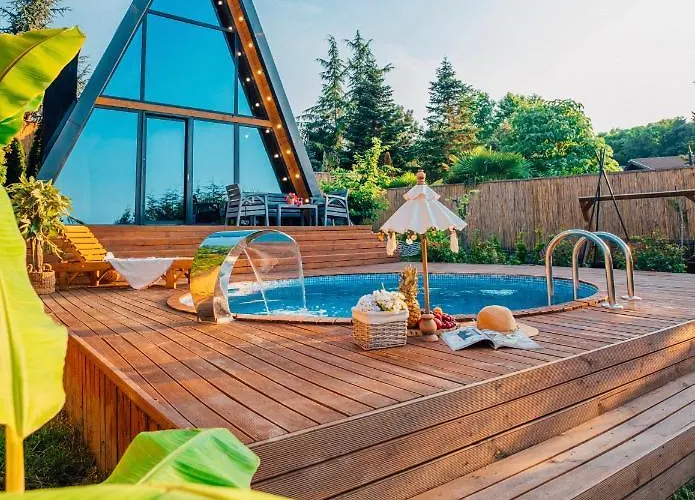 Bloom - Palm Дом отдыха